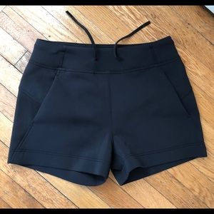 Lululemon black shorts